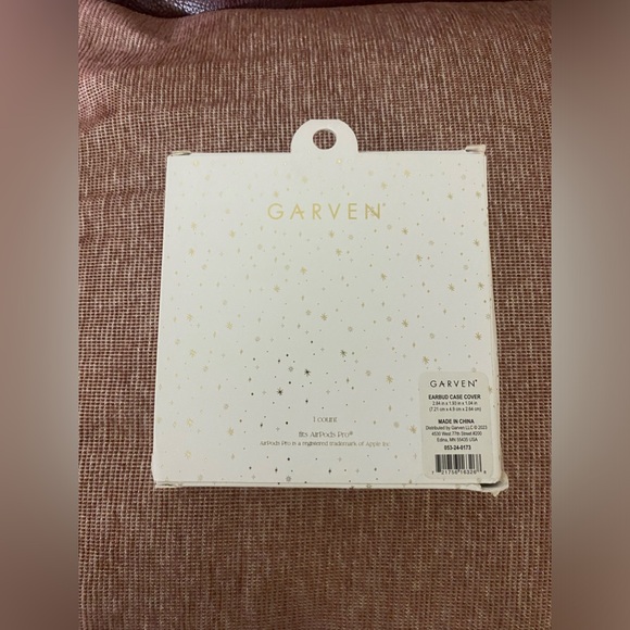 Ear Buds Silicone Cases - Picture 6 of 7